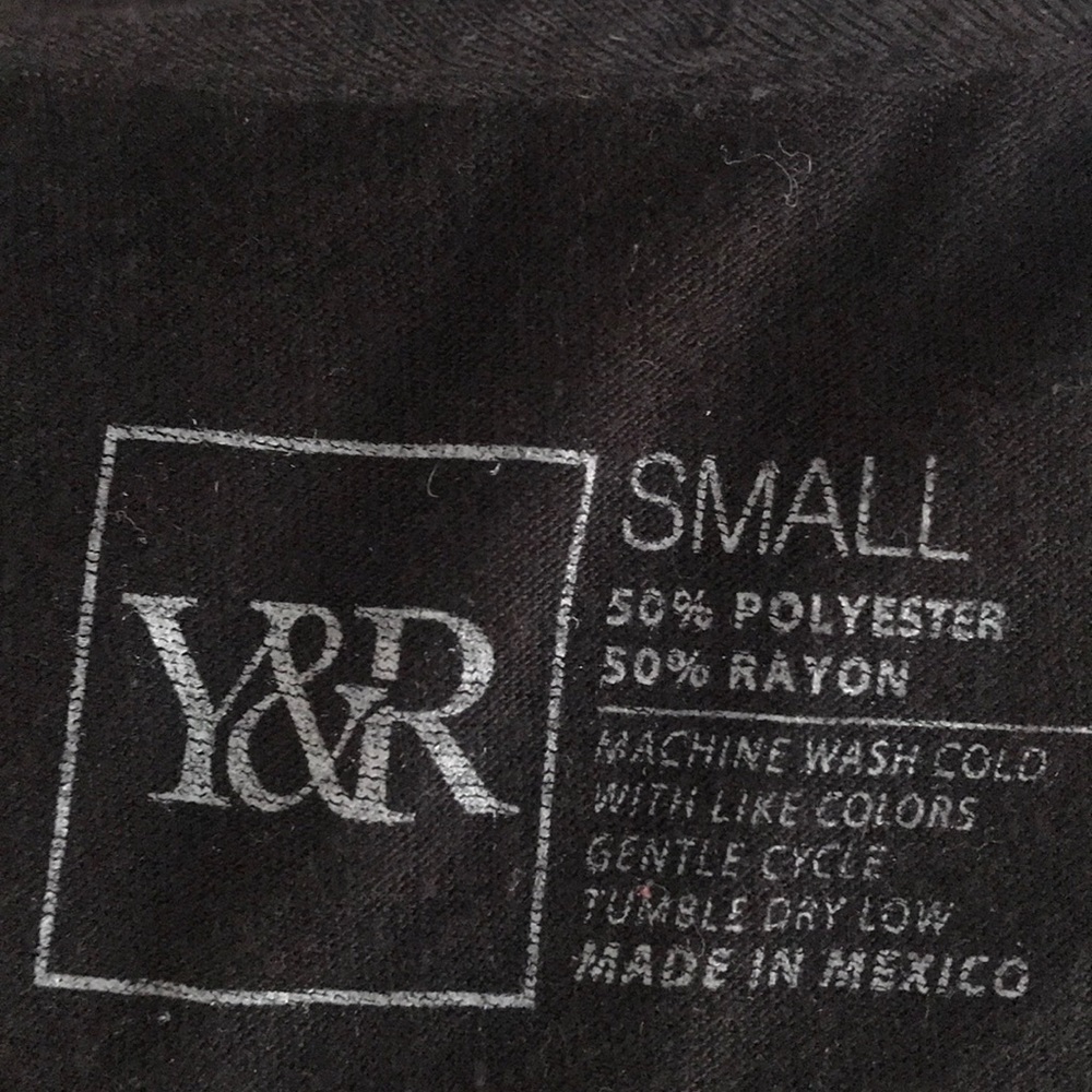 Y&R TOP - Picture 3 of 3